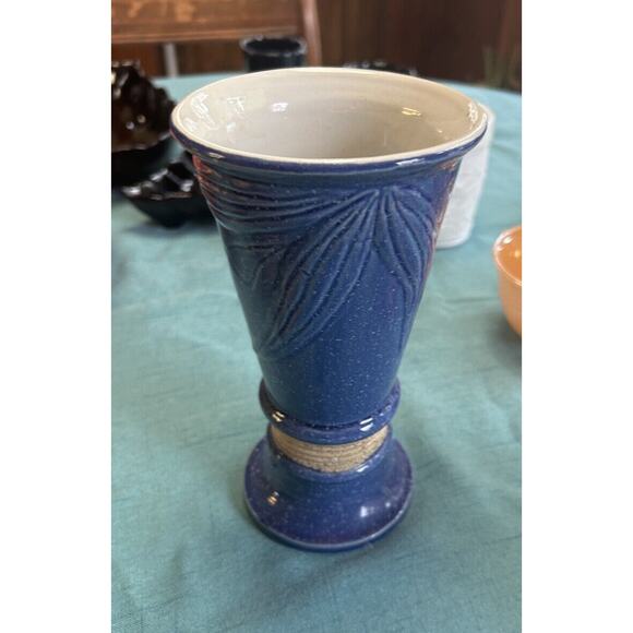 Vintage Handcrafted in Vietnam Blue Pottery‎ Vase Sand Ring 8 inches Tall - Picture 1 of 2